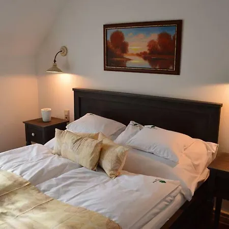 Somhegyi Oereg Harsfak Major Vendeghaz Bed & Breakfast *
