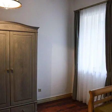 Somhegyi Oereg Harsfak Major Vendeghaz * Bakonybél
