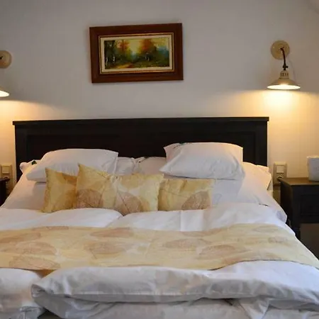 Bed & Breakfast Somhegyi Oereg Harsfak Major Vendeghaz Bakonybel