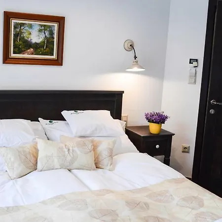 Somhegyi Oereg Harsfak Major Vendeghaz